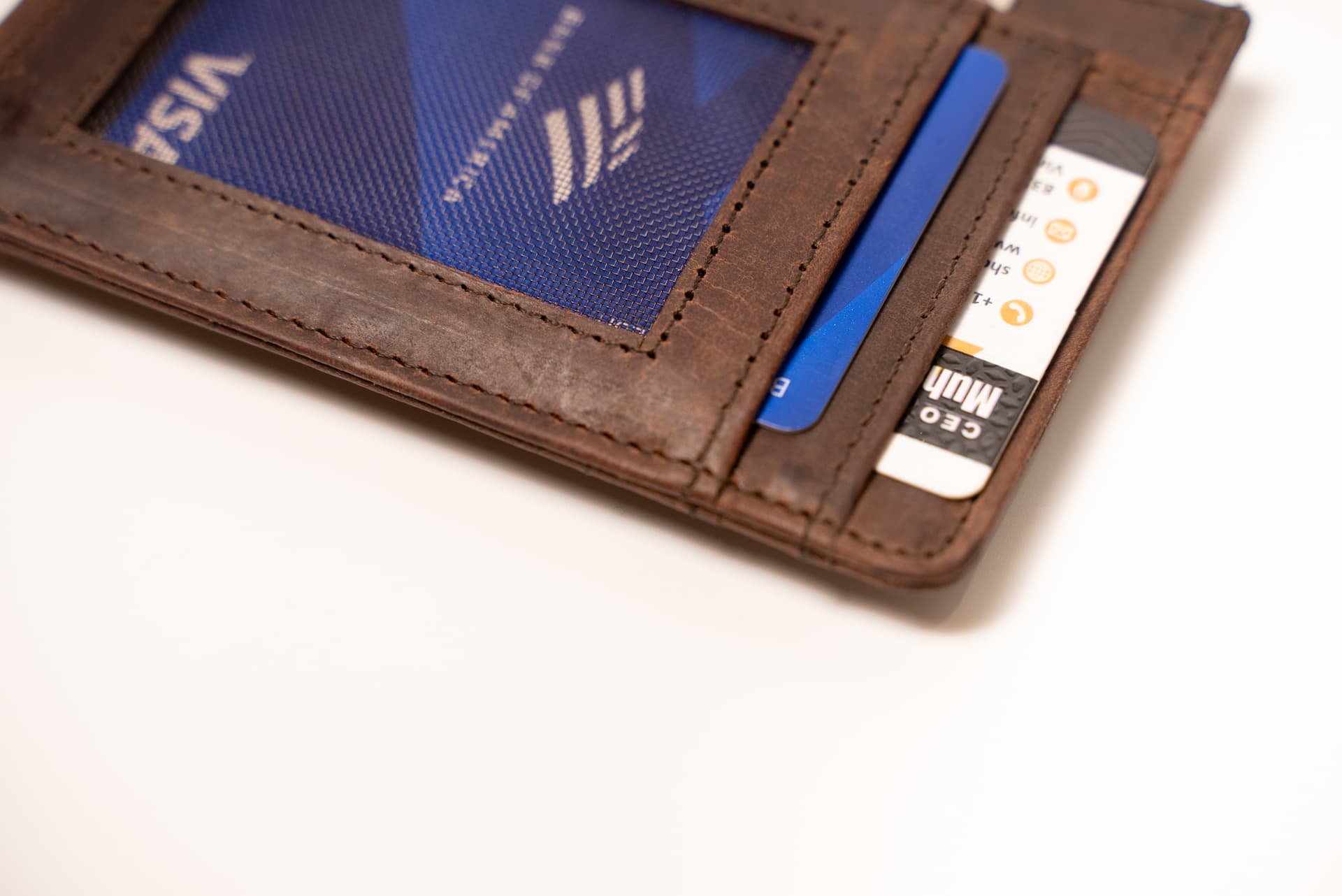 ROYAL Magnet Card Holder — Brown