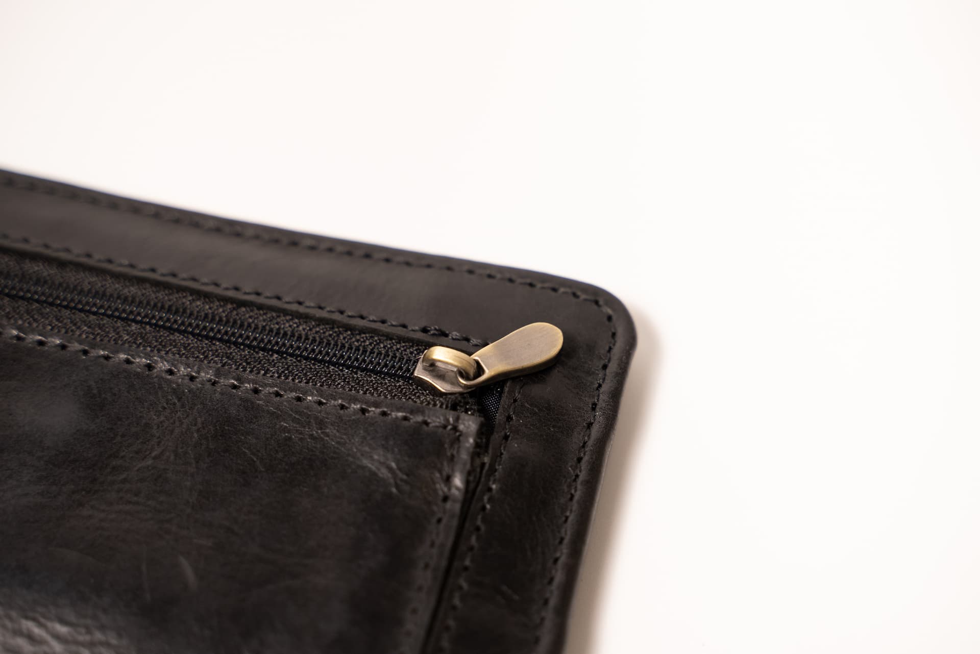 ROYAL Long Flap Card Holder — Black