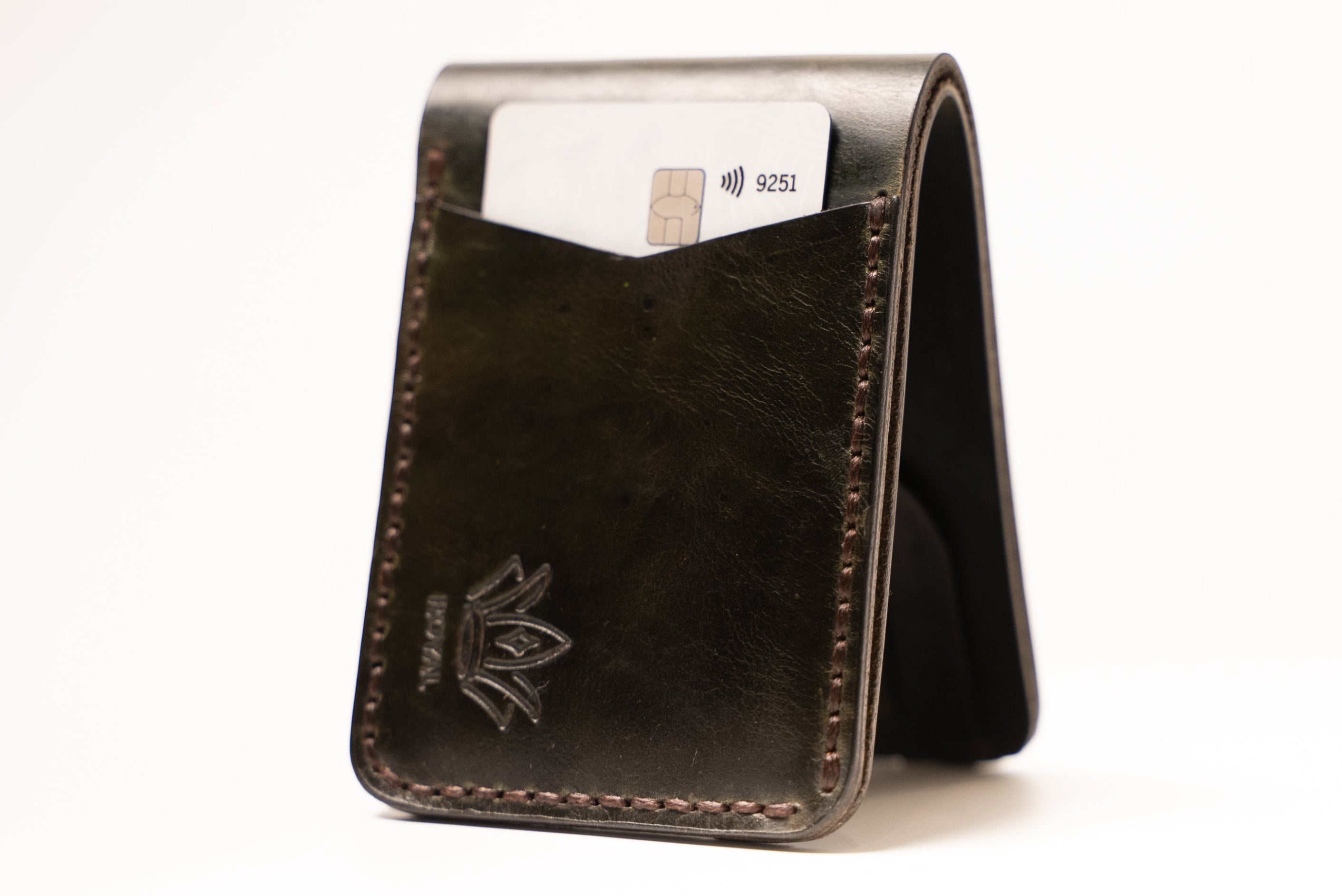 ROYAL [Product Type] - [Color] | [Key Features] | [Category/Use Case]