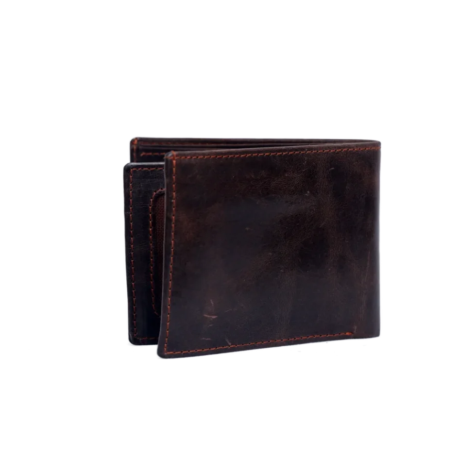 Bifold black wallet